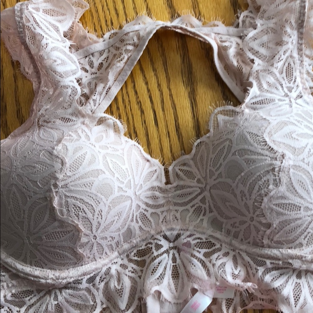 Never worn but washed Victoria secret pink Bra